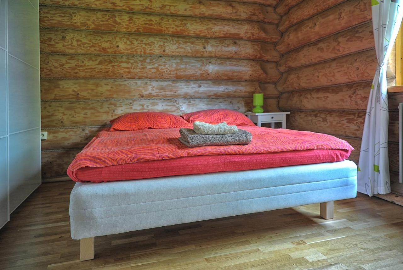 Dom Pod Sosnami Villa Gryżyna Екстериор снимка